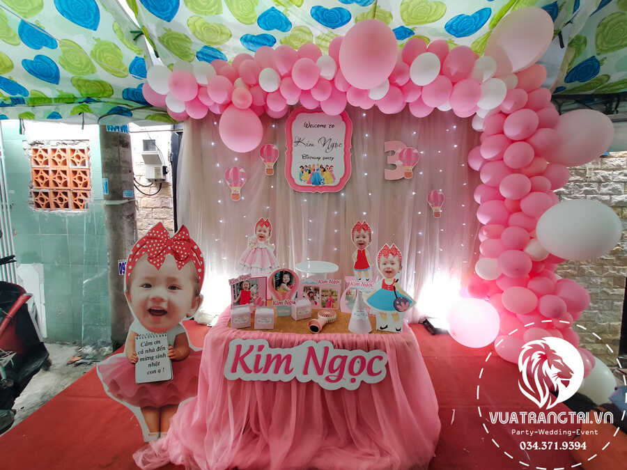 Trang trí sinh nhật bé gái 3 tuổi màu hồng tại nhà | vuatrangtri.vn