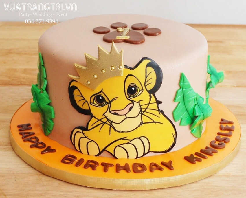 Bánh kem sinh nhật bé trai chủ đề sư tử fondant