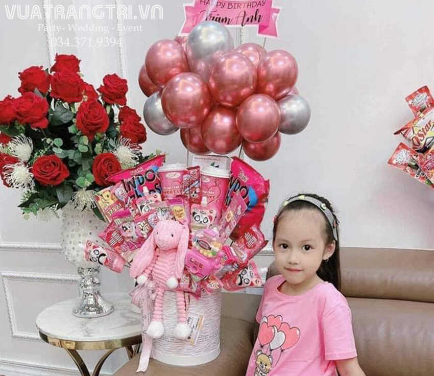 Hộp box love quà tặng sinh nhật màu hồng cho bé