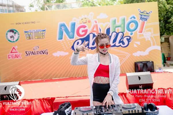 Vua Trang Trí Event cung cấp DJ nữ/ nam sự kiện giá tốt